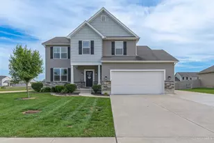 201 Oakridge Ct, Carlisle, OH 45005 - Photo 1