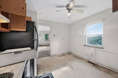 364 Ingram Road, Cincinnati, OH 45218 - Photo 11