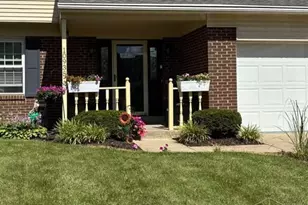 10938 Timberwood Ct, Sharonville, OH 45241 - Photo 3