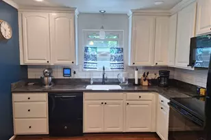 10938 Timberwood Ct, Sharonville, OH 45241 - Photo 7