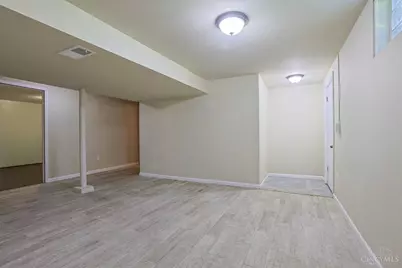 810 Cloverview Avenue, Springfield Township, OH 45231 - Photo 29