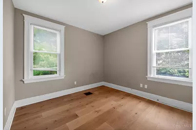 3118 Sunshine Avenue, Cincinnati, OH 45211 - Photo 17