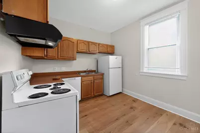 3118 Sunshine Avenue, Cincinnati, OH 45211 - Photo 13