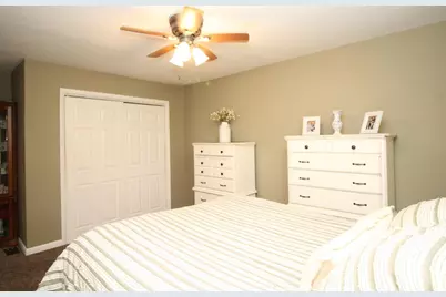 8978 Perry Avenue, Madison Township, OH 45042 - Photo 9