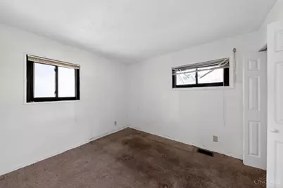 8868 Ebro Court, Springfield Township, OH 45231 - Photo 7