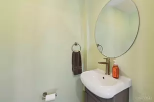 6056 Bardean Dr, West Chester, OH 45069 - Photo 19