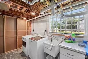 6056 Bardean Dr, West Chester, OH 45069 - Photo 45