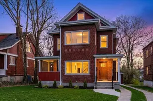 25 Euclid Ave, Wyoming, OH 45215 - Photo 1