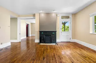 1 Moyer Pl, Cincinnati, OH 45208 - Photo 3