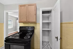 2204 Shasta Pl, Cincinnati, OH 45211 - Photo 11