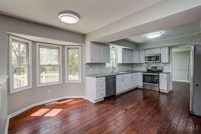 7497 Rolling Meadows, West Chester, OH 45069 - Photo 11