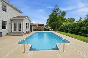 8007 Acorn Trail, Hamilton Township, OH 45039 - Photo 39