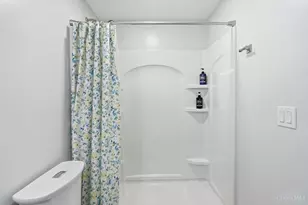 8007 Acorn Trail, Hamilton Township, OH 45039 - Photo 29