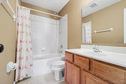 6176 Spires Drive, Miami Township, OH 45140 - Photo 17