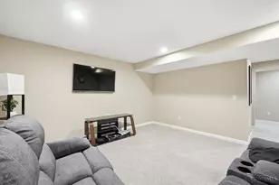 6658 Holly Ln, Fairfield Township, OH 45011 - Photo 43