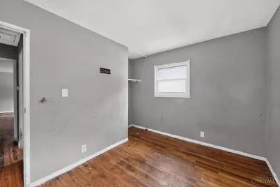 1714 Monterey Court, Cincinnati, OH 45223 - Photo 11