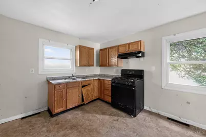 1714 Monterey Court, Cincinnati, OH 45223 - Photo 9