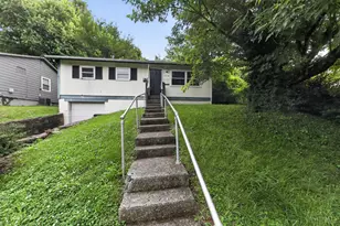 1714 Monterey Ct, Cincinnati, OH 45223 - Photo 1