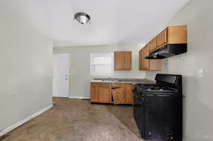 1714 Monterey Ct, Cincinnati, OH 45223 - Photo 9