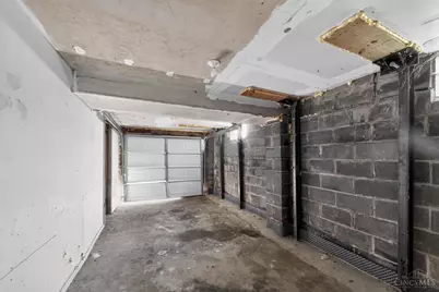 1714 Monterey Court, Cincinnati, OH 45223 - Photo 23