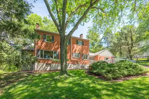 3119 N Farmcrest Dr, Cincinnati, OH 45213 - Photo 35