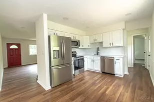 2374 Trinity Dr, Turtle Creek Township, OH 45044 - Photo 9