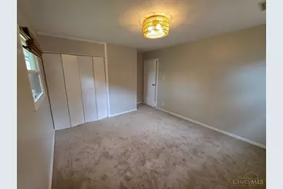 8490 Smallwood Lane, Sycamore Township, OH 45236 - Photo 11