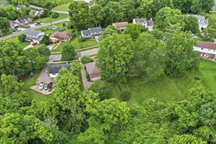 2484 Wingham Dr, Green Township, OH 45238 - Photo 5
