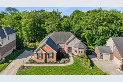 136 Colonial Drive, Loveland, OH 45140 - Photo 3