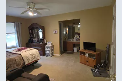5530 Westwood Northern Boulevard #11, Green Township, OH 45248 - Photo 13