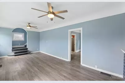 6839 Montgomery Road, Silverton, OH 45236 - Photo 5