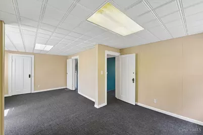 6839 Montgomery Road, Silverton, OH 45236 - Photo 23