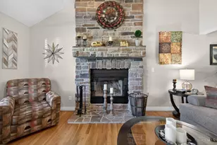 194 Assisiknoll Ct, Delhi Township, OH 45238 - Photo 11