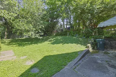 1754 Iliff Avenue, Cincinnati, OH 45205 - Photo 5