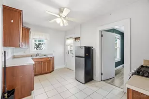 3718 Forest Ct, Cheviot, OH 45211 - Photo 9