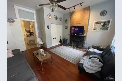 2143 W Clifton Avenue, Cincinnati, OH 45219 - Photo 11