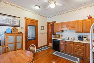 305 E Central Ave, West Carrollton, OH 45449 - Photo 15