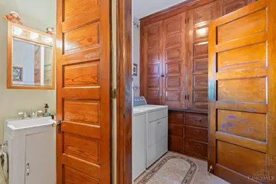 305 E Central Avenue, West Carrollton, OH 45449 - Photo 11
