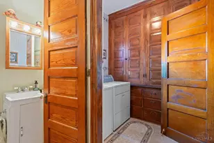305 E Central Ave, West Carrollton, OH 45449 - Photo 11
