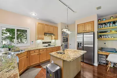 594 Belle Meade Farm Drive, Miami Township, OH 45140 - Photo 15