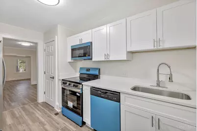 2011 Highland Avenue, Cincinnati, OH 45219 - Photo 15