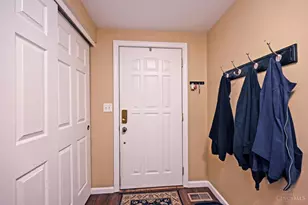2012 Stratford Ct, Loveland, OH 45140 - Photo 3