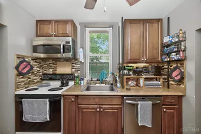 2125 Pinney Lane, Springfield Township, OH 45231 - Photo 11