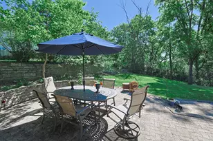 228 Poage Farm Rd, Wyoming, OH 45215 - Photo 41