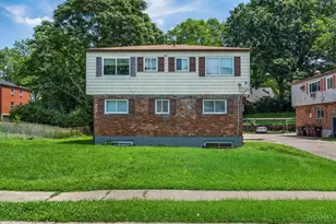 6118 Stover Ave, Golf Manor, OH 45237 - Photo 1