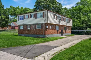 6118 Stover Ave, Golf Manor, OH 45237 - Photo 3