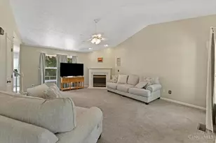3912 Pebble Creek Ln, Batavia Township, OH 45102 - Photo 5