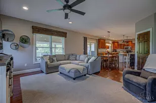 5725 Curnie Dr, Morgan Township, OH 45013 - Photo 3