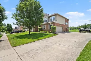 4969 Springleaf Dr, Liberty Township, OH 45011 - Photo 3