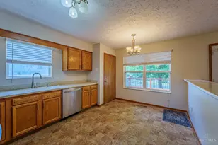 6559 Vonnie Vale Ct, Fairfield Township, OH 45011 - Photo 15
